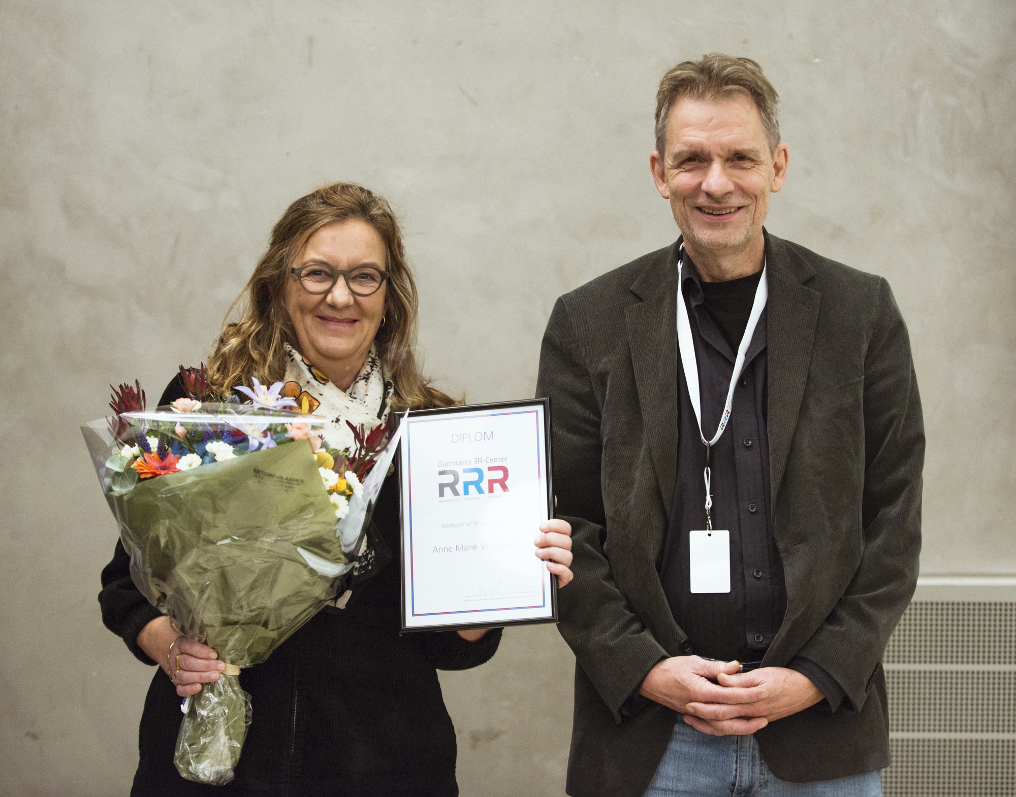 Professor Anne Marie Vinggard og bestyrelsesformand i Danmarks 3R-Center Axel Kornerup Hansen. Foto: Kim Granli | Professor Anne Marie Vinggard and Chairman of the board of the Danish 3R-Center Axel Kornerup Hansen. Photo: Kim Granli
